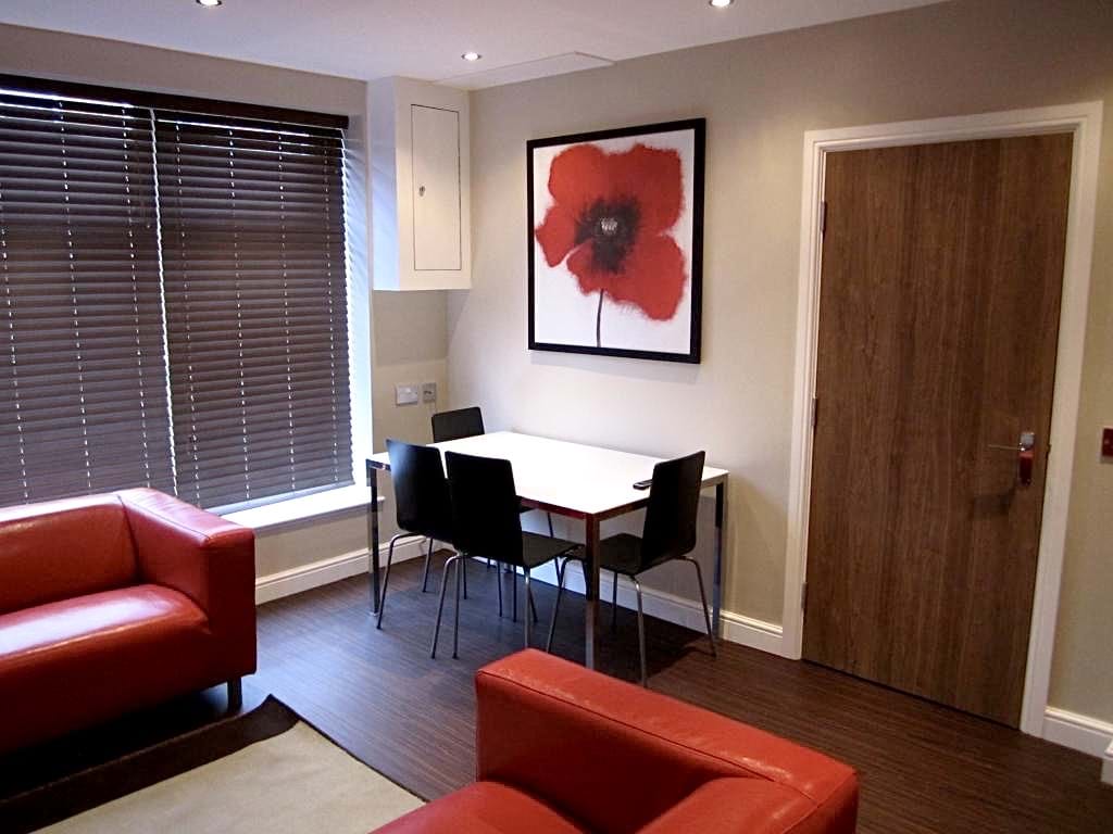 98 The Railway Residence 