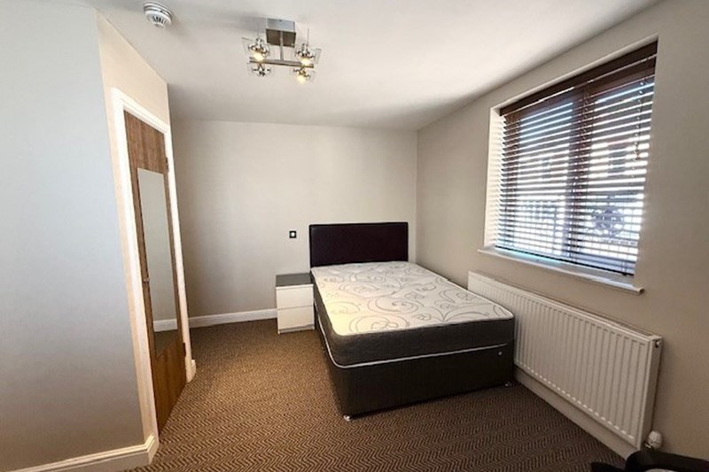 92 The Railway First Floor 92 The Railway First Floor