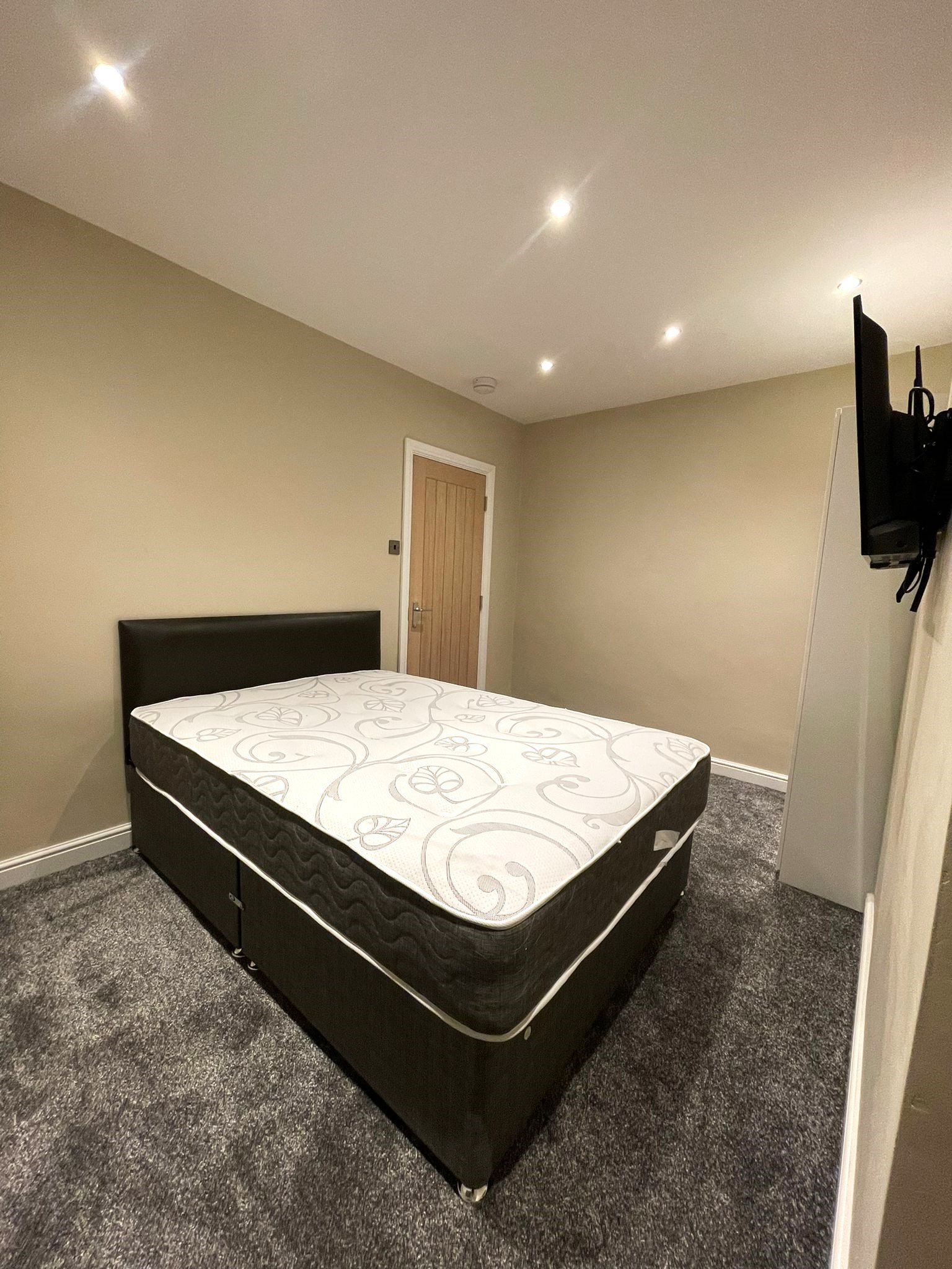 44 Edleston Road