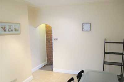 2-Bedroom Terraced House (South Street)